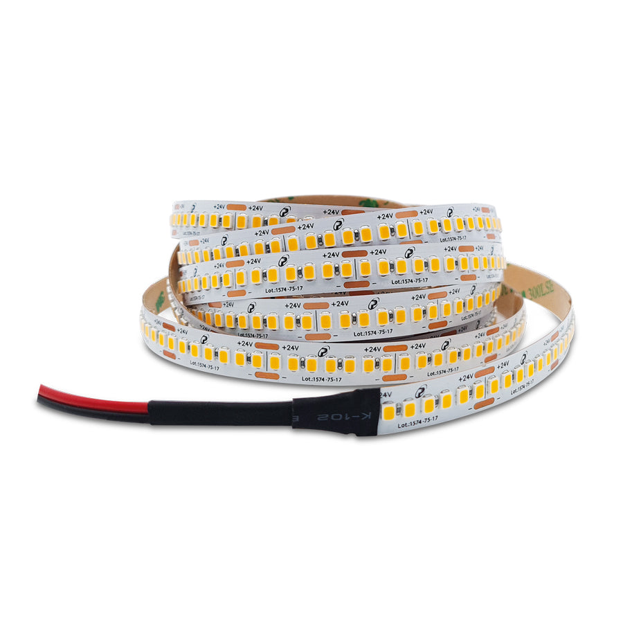 Striscia LED - SMD 2835 - IP20 - 19,2W/mt - 2700 Lumen- 240 LED/mt